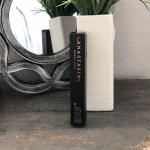 (New)Anastasia Beverly Hills Lipgloss (Moon Jelly)